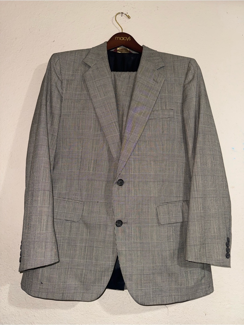 Men's Gray Plaid Two-Button Blazer